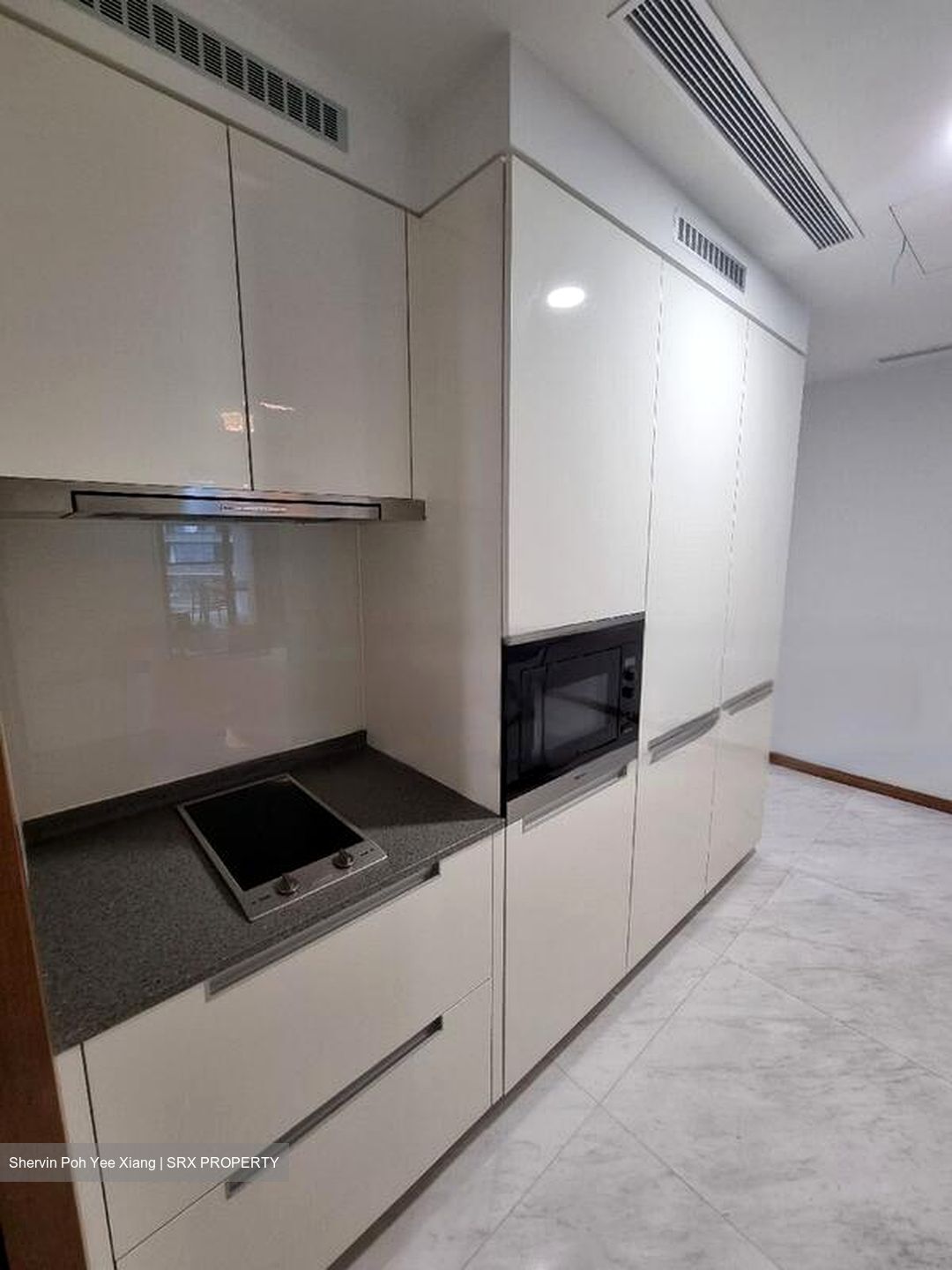 Marina One Residences (D1), Apartment #572710041